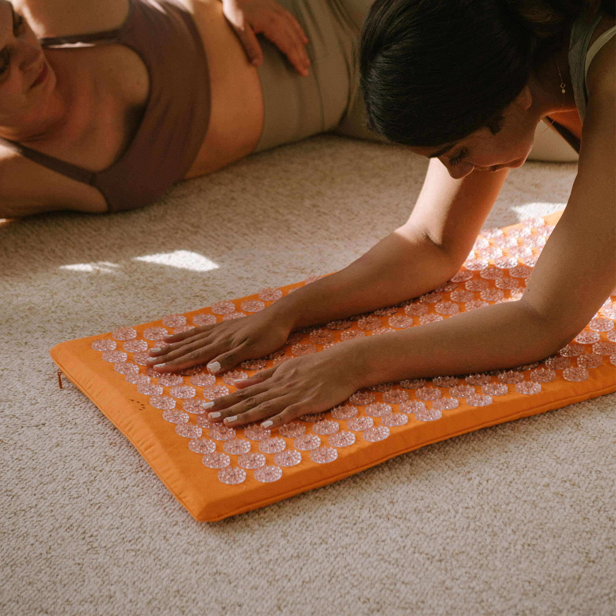 Premium_Mat_Amber_06_78204bfd-e591-4685-ab23-076190e272e4.jpg