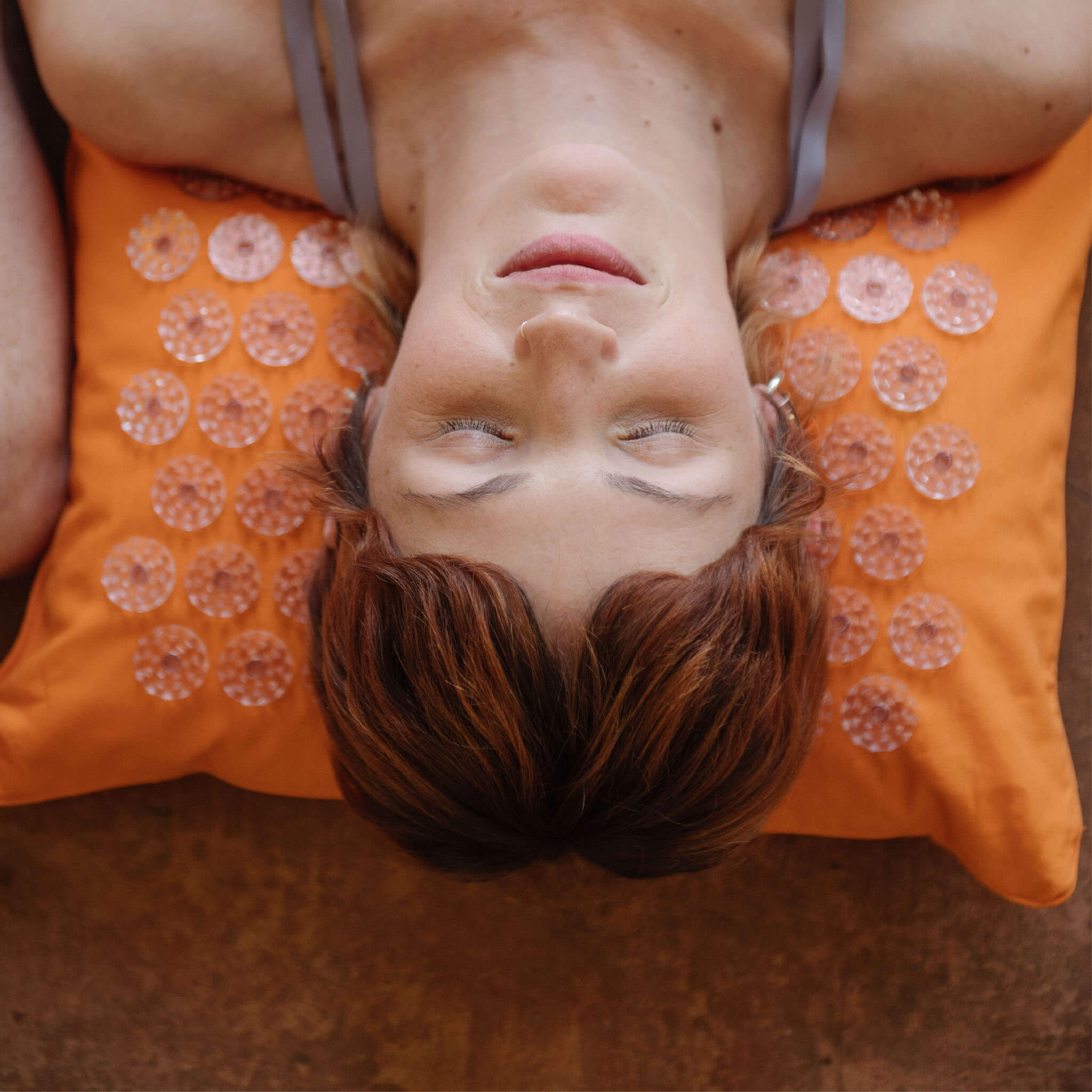 Premium_Pillow_Amber_01.jpg